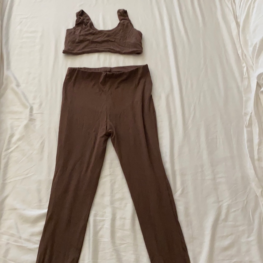 2 piece set